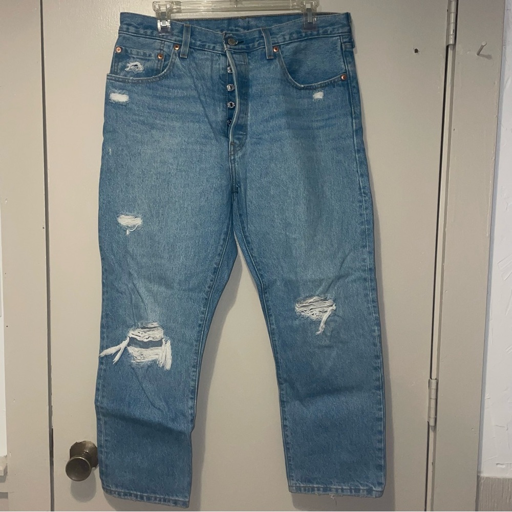 Levi ms 501 Distressed Jeans